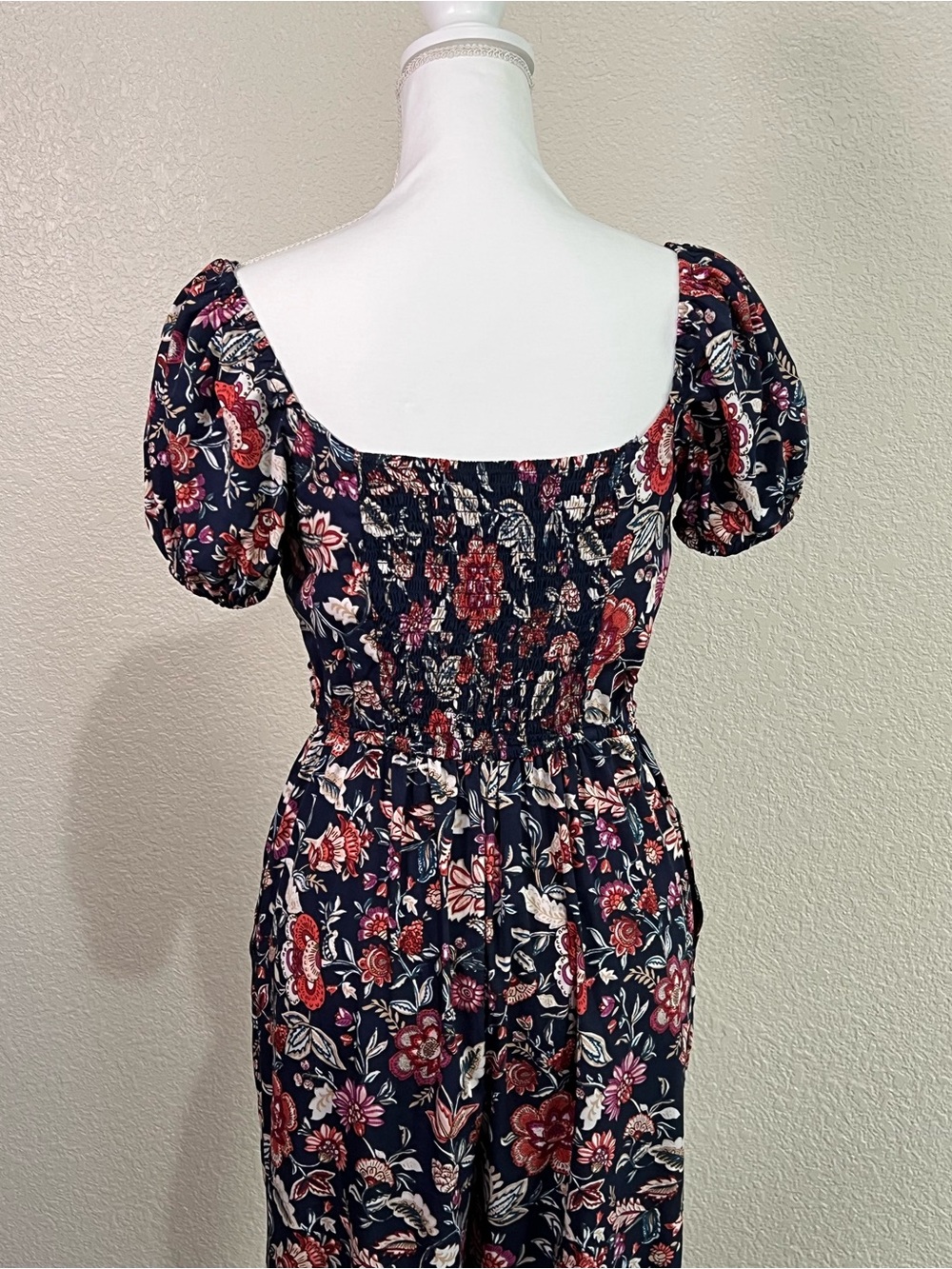 Band of the Free Women’s Size Med Jumpsuit Navy Red Pink Florals Boho Summer - Picture 4 of 11